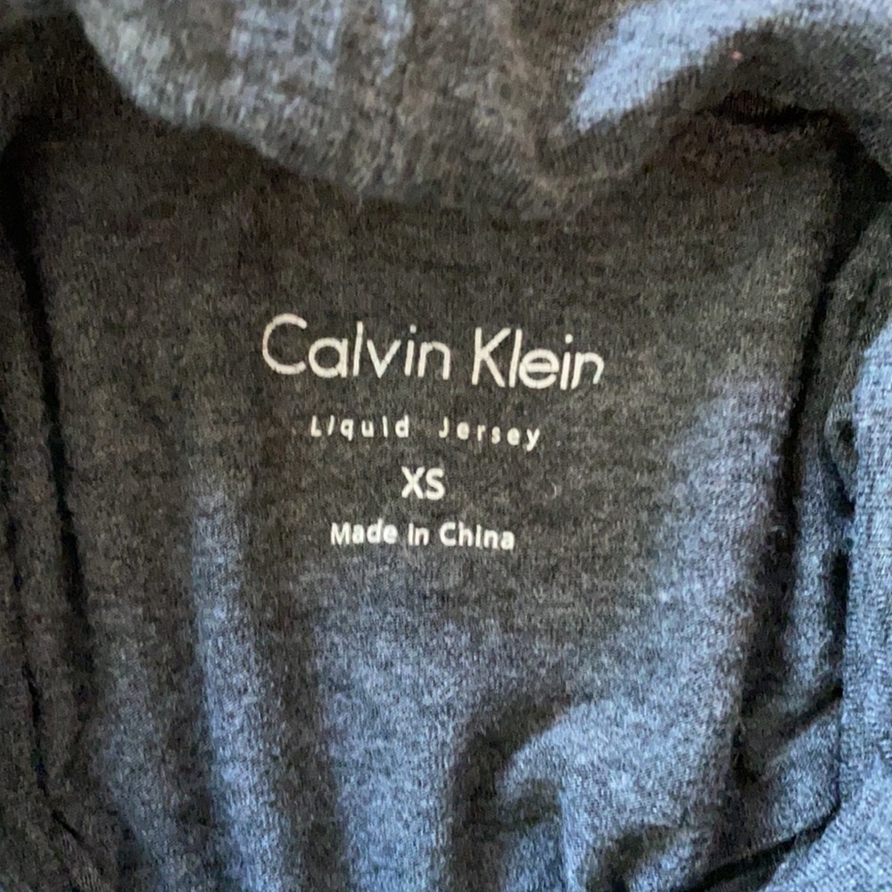 Calvin Klein turtle neck - Picture 3 of 3